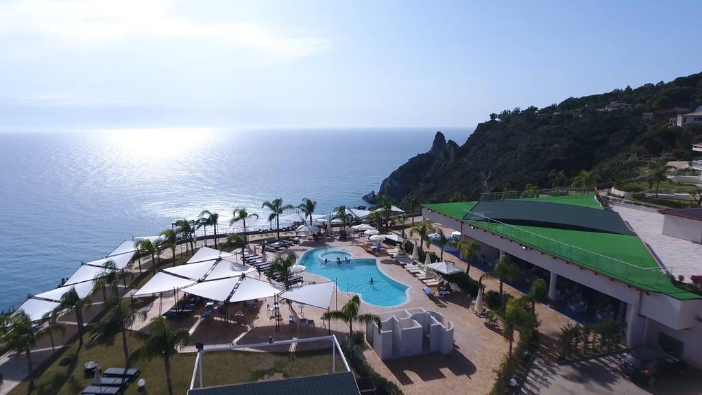 Resort Blue Bay 4*