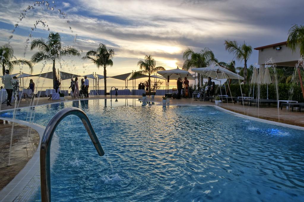 Blue Bay Resort 4*
